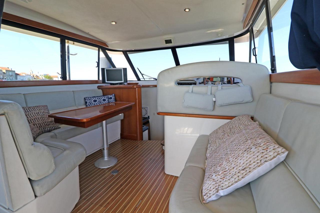 Private Yacht, We Love Our Guests Lisabona Exterior foto