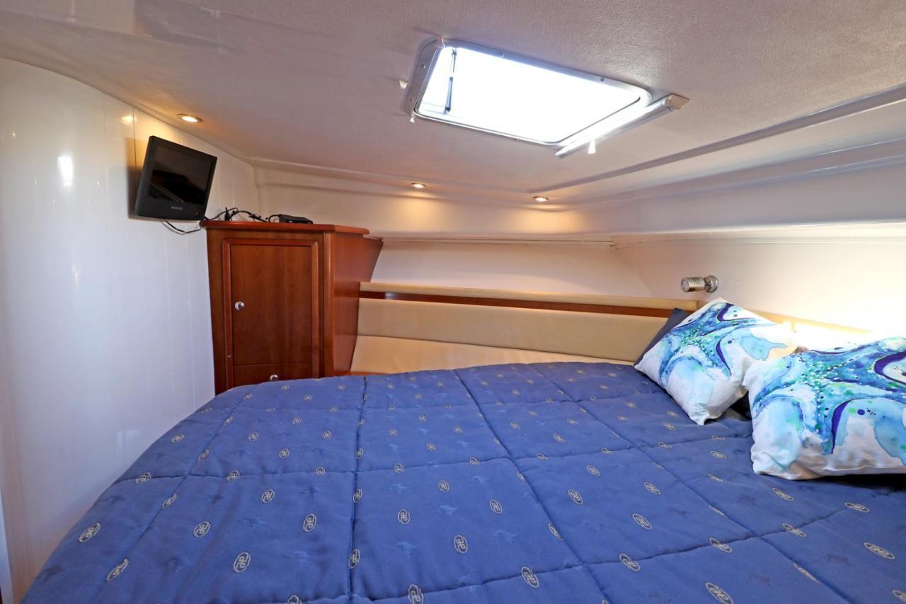 Private Yacht, We Love Our Guests Lisabona Exterior foto