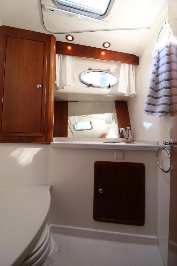 Private Yacht, We Love Our Guests Lisabona Exterior foto