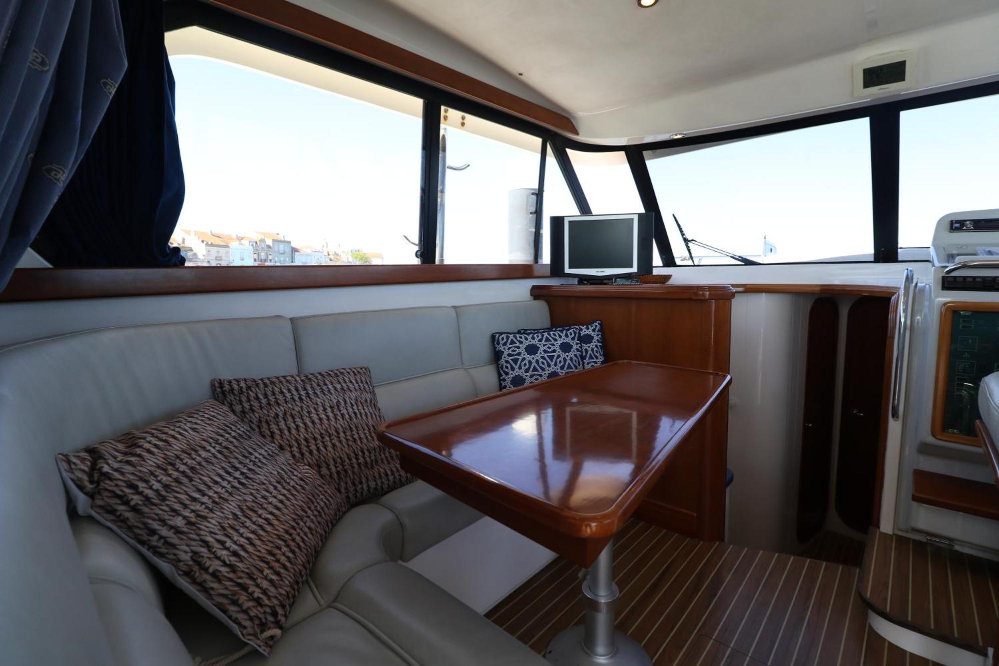Private Yacht, We Love Our Guests Lisabona Exterior foto